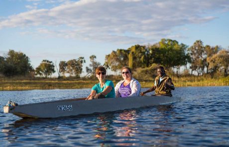 botswana-Mokoro Fahrt Botswana Mokorofahrt cc Mochaba Crossing
