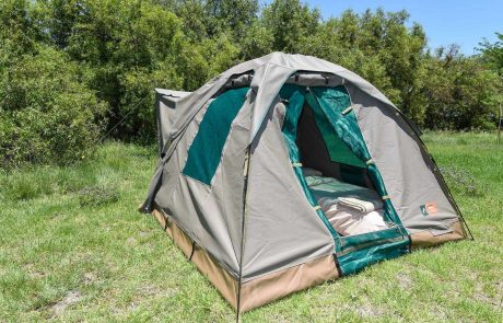 botswana-tansania-wildside-sunway_operations_ensuite_tent_okavango_4_20160118_1298486937 Zelt bei Sunways Camping Safari