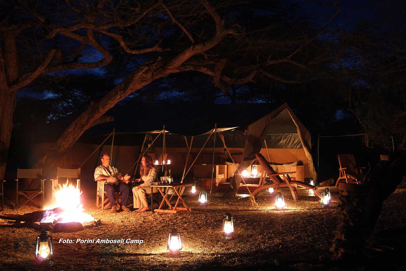 Kenia Amboseli - Porini Camp Lagerfeuer