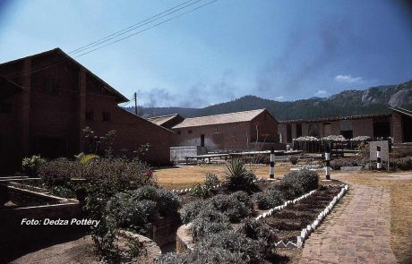 malawi-sblt-03491.P121 Malawi Dedza Pottery Lodge