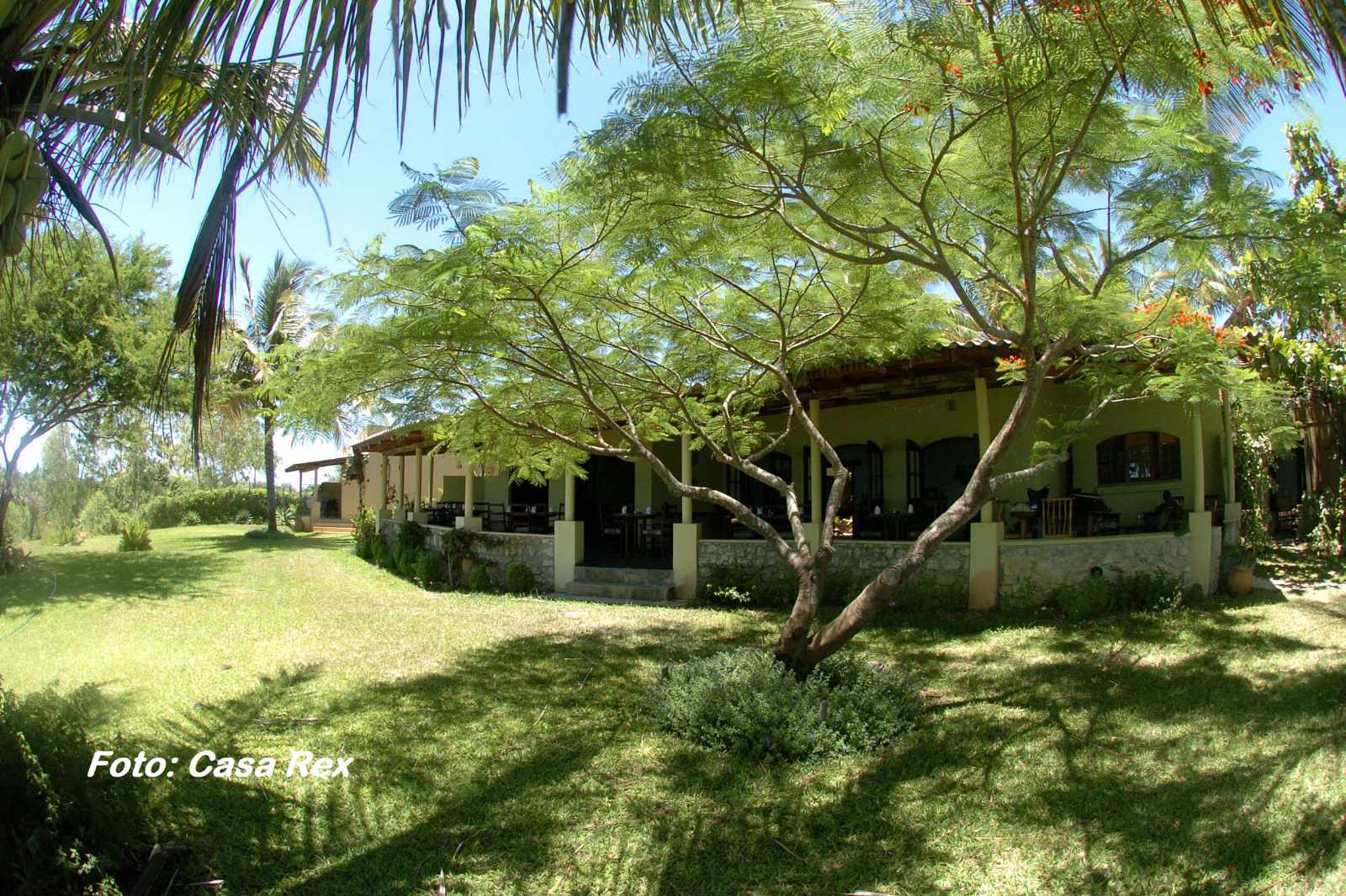 Mosambik Tofo Casa Rex Außenanlage