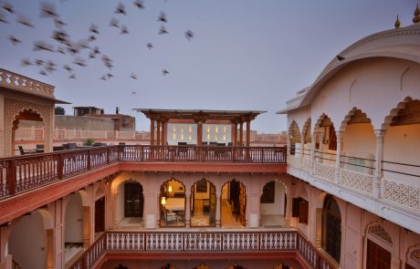 www.bharataggarwal.com Haveli Dharampura Old Delhi Blick in Innenhof