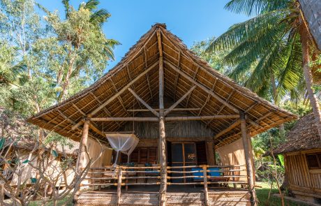 Pole Pole Bungalow Pole Pole Bungalow