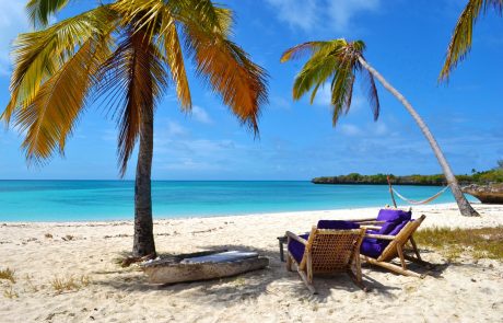 Fanjove Island Strand Fanjove Island Strand cc Laba Laba